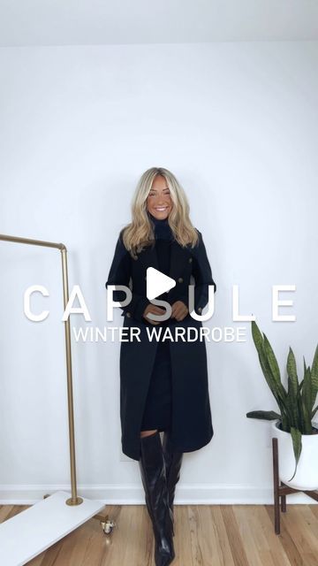 Nikki | Workwear and Classic Outfits with a Modern Twist! on Instagram: "CAPSULE WINTER WARDROBE!❄️ You can quickly shop these outfits by: ▫️Clicking the link that’s at the top of my Instagram page, or ▫️Searching for “Treating The Streets Like A Runway” in LTK, or ▫️Typing this link in your browser: https://liketk.it/4qDaN (Note - I earn commission on purchases made through these links)" Blazer Outfits For Winter, Treating The Streets Like A Runway, Outfit For Ballet Show, White Wool Coat Outfit, Business Winter Outfits, Winter Wardrobe Capsule, Winter Outfits Baddie, Work Winter Outfits, Short Corset Dress