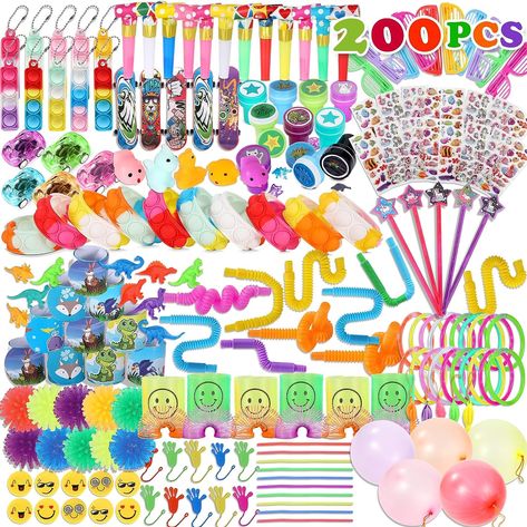 Bday Stuff, Birthday Party Goodie Bags, Filler Ideas, Glitter Birthday Parties, Pinata Fillers, Classroom Prizes, Christmas Stocking Gifts, Loot Bags, Party Bag Fillers