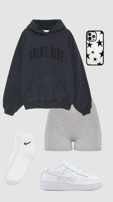 Sporty Girl Outfits, Fitness Wear Outfits, Casual Preppy Outfits, Looks Party, Outfit Inspo Casual, Cute Lazy Outfits, Cute Lazy Day Outfits, Lazy Day Outfits, Sporty Outfits