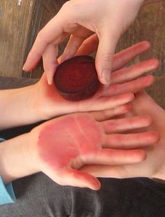 Rite of Passage, menarche ceremony. Staining hands red with beetroot. Red Tent Party, First Moon Party, Moon Party Ideas, Period Party, Rites Of Passage, Sacred Woman, Massage Hair, Red Tent, Beet Root