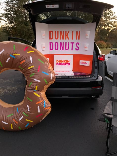 Dunkin Trunk Or Treat, Dunkin’ Donuts Trunk Or Treat, Popcorn Trunk Or Treat, Donut Trunk Or Treat Ideas, Dunkin Donuts Trunk Or Treat, Duncan Donuts, Backyard Halloween Party, Trunk Ideas, Kid Halloween