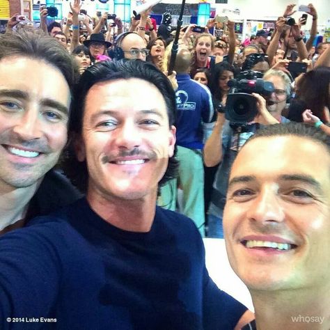 Comic con Lotr Cast, The Hobbit Movies, Desolation Of Smaug, Lee Pace, Luke Evans, Orlando Bloom, Thranduil, Legolas, Middle Earth