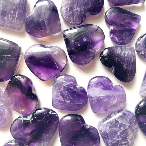 Healing Crystals Heart Stones, Polished Love Hearts Gemstones Heart Stones, Spiritual Knowledge, Amethyst Heart, Roman Goddess, Protection Stones, Heart Gemstone, Moon Flower, Love Hearts, Purple Stones