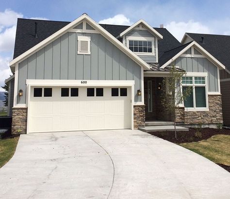 Vertical Vinyl Siding | Advanced Window Products Outside Vinyl Siding Colors, Exterior House Siding Options, Vertical Vinyl Siding, House Siding Options, Vinyl Exterior Siding, Exterior Siding Options, Vinyl Siding Colors, Exterior Siding Colors, Exterior House Siding