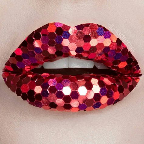 Pinterest: @HerGuide Winter Lip Color, Mermaid Beauty, Lip Art Makeup, Winter Lips, Lip Makeup Tutorial, Lip Gloss Colors, Lipstick Art, Lips Drawing, Kissable Lips