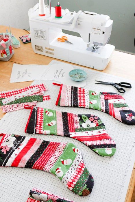 Easy Quilted Christmas Stocking Tutorial Quilted Christmas Socks, Free Quilted Christmas Stocking Pattern, Quilt As You Go Christmas Stocking, Easy Christmas Stocking Pattern, Fabric Christmas Stockings, How To Make A Quilted Christmas Stocking, Easy Quilted Stocking Pattern, Quilting Christmas Stocking, Quilted Christmas Stockings Diy