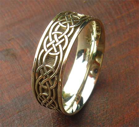 Mens Gold Celtic Ring Mens Wedding Rings Uk, Gold Celtic Rings, Celtic Rings Women, Celtic Wedding Ring Sets, Silver Celtic Rings, Wedding Ring For Men, Celtic Wedding Bands, Celtic Ring, Criss Cross Ring