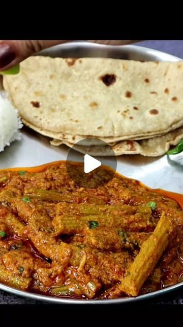 Drumstick Recipes Indian, Drumstick Curry, Curry Indian, Drumstick Recipes, Vegetarian Snacks Recipes, Vegetarian Snacks, Indian Food Recipes Vegetarian, Recipes Vegetarian, Curries