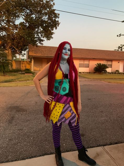 Credit for inspo and tutorial https://holidappy.com/costumes/How-to-Make-a-Sally-Skellington-Costume Sally Skellington Costume, Skellington Costume, Sally Costume, Sally Skellington, Halloween