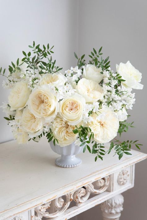 David Austin Wedding, Urn Arrangements, Flower Urn, Wedding Roses, May Wedding, Rose Arrangements, May Weddings, Bouquet Arrangements, Floral Arrangements Wedding