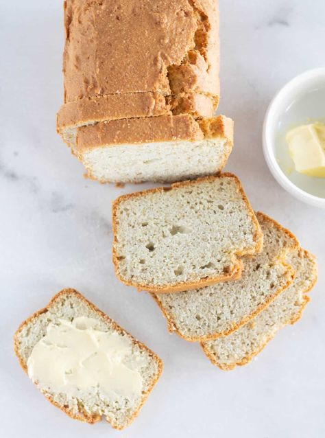 If you're looking for your new go-to gluten-free and keto sandwich bread recipe, this is the one! It's extra soft with a light and tender crumb, has a slight crust, and is not eggy or crumbly! #ketobread #paleobread #keto #paleo #glutenfreebread #grainfreebread #ketosandwichbread #paleosandwichbread #glutenfreesandwichbread #glutenfree #grainfree Keto Sandwich Bread, Glutenfree Bread, Keto Sandwich, Gluten Free Sandwich Bread, Sandwich Bread Recipe, Grain Free Bread, Pain Sans Gluten, Medicine Tips, Sandwich Bread Recipes