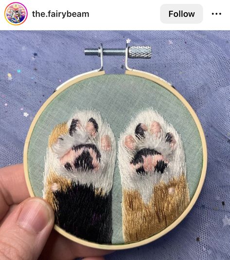 Embroider Heart, Animal Hand Embroidery, Squirrel Embroidery, Sampler Embroidery, Embroidered Cat, Embroidered Portrait, Toe Beans, Learning To Embroider, Beginner Embroidery Kit