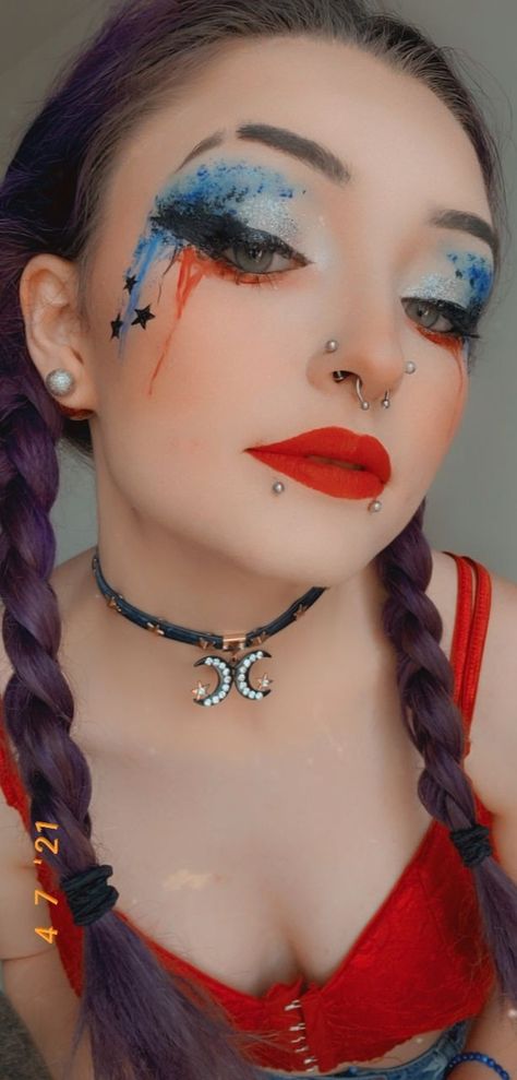 Emo goth grunge alt 4th of July makeup Simple 4th Of July Face Paint, 4th Of July Makeup Ideas, Forth Of July Makeup, Cute 4th Of July Makeup, Fourth Of July Makeup Ideas, Fourth Of July Makeup Eye, Fourth Of July Makeup, Subtle Fourth Of July Makeup, Goth 4th Of July Makeup