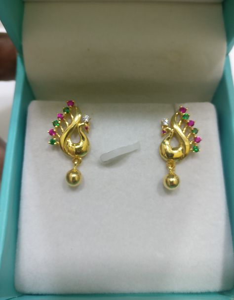 Gold Earrings Designs New Model, Ear Tops, Gold Earrings Indian, Simple Gold Earrings, Black Beads Mangalsutra Design, New Gold Jewellery Designs, Gold Earrings Models, Black Gold Chain, Jewellery Design Sketches