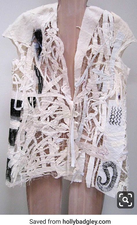 Wearable Art Recycled, Wearable Art Fashion, Wearable Art Clothing, Patchwork Clothes, Mode Crochet, Recycled Fashion, Upcycled Fashion, Art Textile, Art Clothes