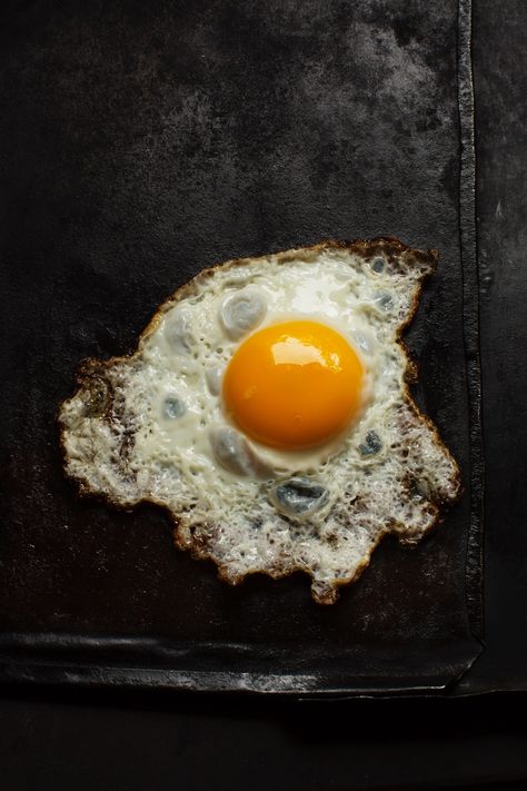 Fried egg photo print. Egg Photo, Huevos Fritos, Boiled Egg Diet, Egg Diet, Expensive Taste, Healthy Snacks Easy, Boiled Egg, Egg Art, An Egg