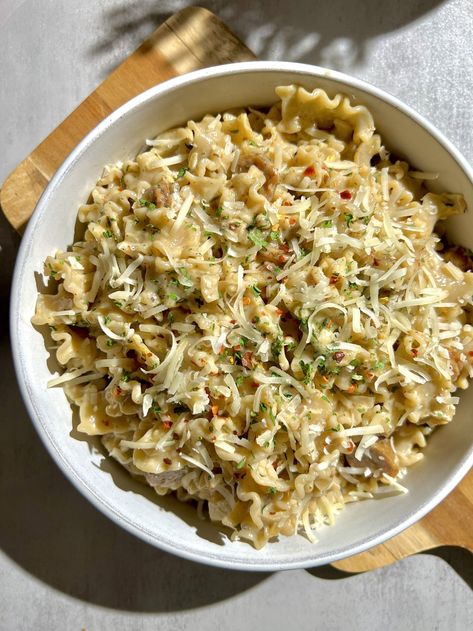 Roasted Garlic Sausage & White Wine Pasta — Violet Cooks Things White Wine Recipes Cooking, Violet Cooks, White Wine Pasta, Wine Pasta, Roasted Garlic Chicken, Roasted Garlic, On The Ground, Dinner Time, Lunches And Dinners