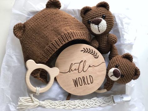 Gift For Siblings, Wooden Milestone, Knitted Bear, Bear Baby Shower Theme, Binky Clips, Baby Hamper, Toy Crochet, Baby Gift Box