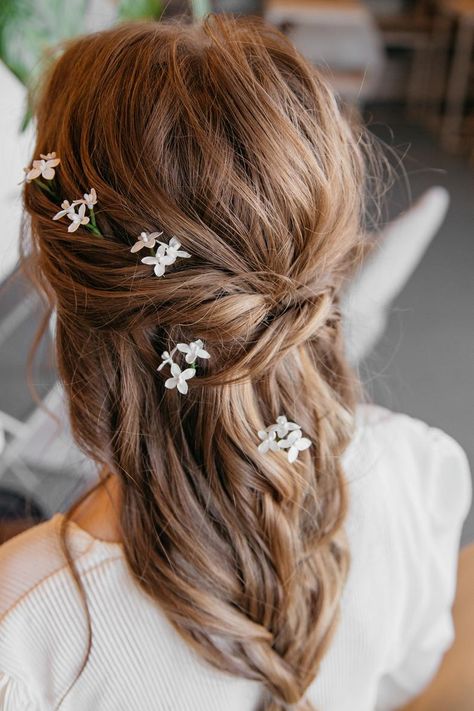 Bridal hair piece tiny flower hair pins simple wedding hair | Etsy Simple Wedding Hair, Rustic Wedding Hair Accessories, Rustic Wedding Hair, Flower Bun, Prom 2022, Rustic Wedding Hairstyles, Wedding Aesthetics, Simple Bridesmaid Hair, Wedding Updos