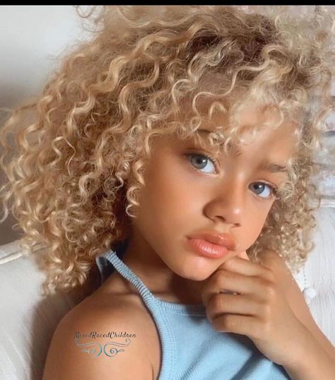 #MixedRacedChildren on Instagram: “Kaia- African American and Caucasian 💙💖 🔼🔼🔼🔼🔼🔼🔼🔼🔼🔼🔼🔼🔼🔼🔼🔼🔼🔼 ✔Facebook -Mixed Race Children 🌍Website link in bio 📧…” Biracial Women, Mix Baby Girl, Blonde Kids, Curly Kids, Beautiful Black Babies, Blonde Curly Hair, Pelo Afro, Mixed Kids, Pretty Eyes