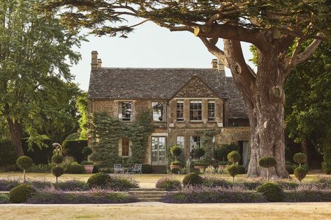 Cotswolds Hotels, Manor Estate, Manor Farm, Best Pubs, Country House Hotels, Weekend Breaks, The Cotswolds, English Cottage, Stone House