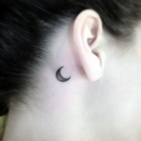 Half Moon Tattoo, Small Moon Tattoos, Tattoo Moon, Crescent Moon Tattoo, Shape Tattoo, Omerta Tattoo, Moon Tattoo Designs, Cool Small Tattoos, Subtle Tattoos