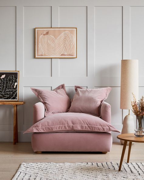 Introducing our cozy and irresistible best selling Penny sofa ✨ Dive into comfort with its soft, squishy cushions that make lounging a dream come true. It's the perfect blend of modern flair and timeless charm, adding a touch of trendiness to any space. Pick from 32 stunning fabric options and save 25% off during our Mid Season Sale - order your samples via our link in bio! 📸 2 & 6 - @studio9designltd 📸 4 - @houseonforesthill #neutralhome #modernrustichome #springdecor #livingroominsp... Green Sofas, London Homes, Sofa Outlet, Flat Inspiration, Scandi Furniture, Vintage Leather Sofa, Brown Leather Armchair, Pink Couch, Snuggle Chairs