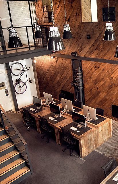 Modern Industrial Office Design, Modern Industrial Office, Design Workspace, Coworking Space Design, Startup Office, Small Office Design, Industrial Office Design, Office Design Ideas, Urban Decor