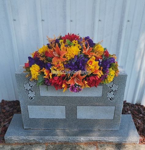 Filler Greenery, Headstone Flowers, Headstones Decorations, Grave Headstones, Gravesite Decorations, Cemetery Vases, Grave Flowers, Cemetery Headstones, Cemetery Decorations