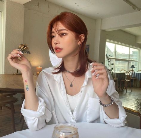 Red Orange Hair, Korean Hair Color, Short Red Hair, Red Hair Inspo, Hair Color Streaks, Ginger Hair Color, Dye My Hair, Hair Dye Colors, Asian Hair