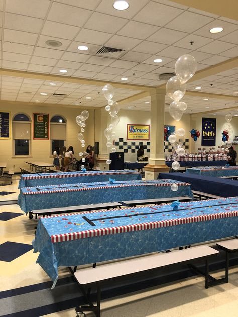 Swimmer Birthday Party, Swim Banquet Ideas High Schools, High School Swim Team Banquet Ideas, Swim Centerpieces Banquet, Swimming Decor, Swim Team Dinner Ideas, Swim Banquet Decorations, Swim Team Centerpieces Banquet, Swim Team Table Decorations