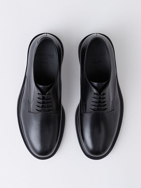 Designer fashion, Seoul-fully created | W Concept Formal Black Shoes, Fit And Strong, Gents Shoes, Dapper Mens Fashion, Mens Smart Casual Outfits, Mens Derby Shoes, Black Men Fashion Casual, S Korea, Derby Dress