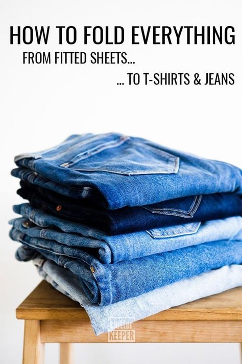 Clothes Folding Hacks, Laundry Folding Tables, Pile Of Laundry, Japanese Organization, Laundry Folding, Folding Tips, Folding Jeans, Folding Hacks, Clothes Folding