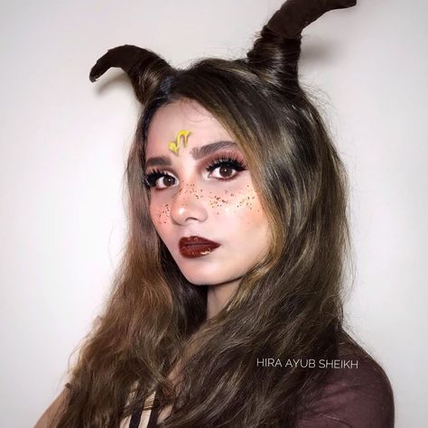 Hira Ayub Sheikh on Instagram: “♑️ CAPRICORN ♑️. December 22- January 20. . Zodiac Series: 1/12. . About Capricorns: . ☑️Ambitious. ☑️Humorous. ☑️Tolerant. ☑️Confident.…” Capricorn Costume Ideas, Capricorn Cosplay, Aries Costume, Capricorn Costume, Zodiac Makeup, Celestial Witch, Halloween Idea, Last Minute Costumes, Sfx Makeup