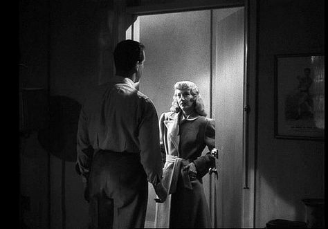 Erin Matthiessen on Instagram: “Barbara Stanwyck and Fred MacMurray in Double Indemnity (Billy Wilder, 1944). #oldhollywood #vintagehollywood #classichollywood #moviestars…” Cinematic Composition, Movie Frames, Double Indemnity, Breaking The Fourth Wall, Billy Wilder, Raymond Chandler, Pulp Novels, Noir Movie, The Third Man