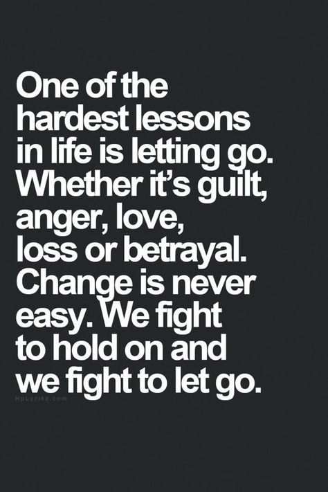 10 Inspirational Quotes Of The Day (55) #MovingOnQuotes #inspirationalquotesaboutpositivethinking Quotes Loyalty, Lessons In Life, Moving On Quotes, Life Quotes Love, Life Lesson, Super Quotes, Quotes About Moving On, Cute Love Quotes, Change Quotes