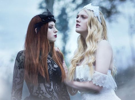 3 Witches Photoshoot, Sister Witch Photoshoot, Best Friends Witch Photoshoot, Evil Fairy Photoshoot, Goth Fairy Photoshoot, Evil Princess, Evil Fairy, Dark Evil, Sisters Photoshoot