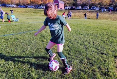 1st Grade Soccer Drills, Soccer Coach Outfit, U7 Soccer Drills, U6 Soccer Drills, Defensive Soccer Drills, U8 Soccer Drills, Soccer Warm Up Drills, Coaching Kids Soccer, Soccer Dribbling Drills