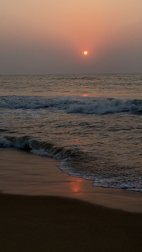 Bus Background For Editing, Peace Vibes, Beach Peace, Buddha Background, Pretty Sunsets, Narrative Photography, Holiday Skirt, Aesthetic Objects, Beautiful Ocean Pictures