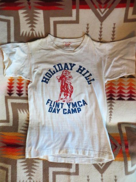 Camp T Shirt, Clothes Encounters, Vintage Brand Clothing, Camping Tee, Ivy League Style, Vintage Tee Shirts, Cowboy Up, Day Camp, Vintage Camping