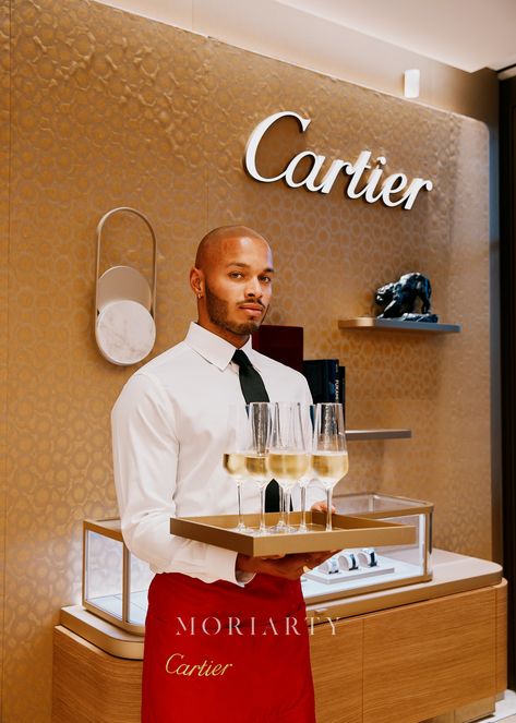 In Store Event, Store Event Ideas, Retail Event Ideas, Champagne Event, Cartier Store, Event Agenda, Cartier Event, Parisian Store, Hermes Store