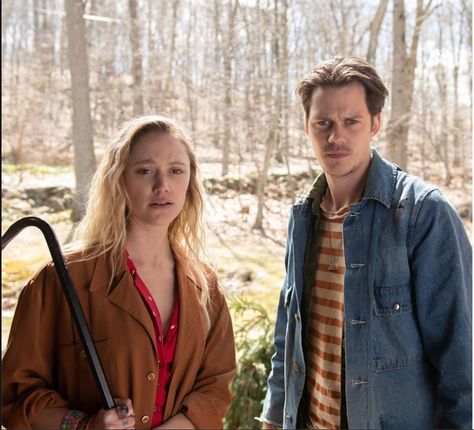 Maika Monroe, Bill Istvan Günther Skarsgård, Bill Skarsgard, Parallel Universe, Movies Showing, Release Date, Halloween Costumes, Film, Quick Saves