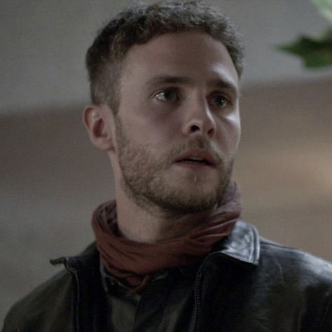 marauder leopold fitz Agents Of Shield Fitz, Leopold Fitz, Shield Cast, Iain De Caestecker, Shield Icon, Marvel Agents Of Shield, Marvels Agents Of Shield, Marvel Tv, Character Types