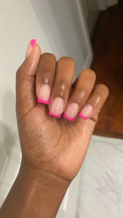 #frenchtip #acrylicnails Simple Color French Tip Nails, Pink Chrome French Tip Nails Square, Pink French Tips On Dark Skin, Different Shade Of Pink French Tip Nails, Dark Pink French Tip Nails, Short Nail Set Pink French Tip, Pink French Nails Black Women, Pink Dip Powder Nails, Dark Pink Nails