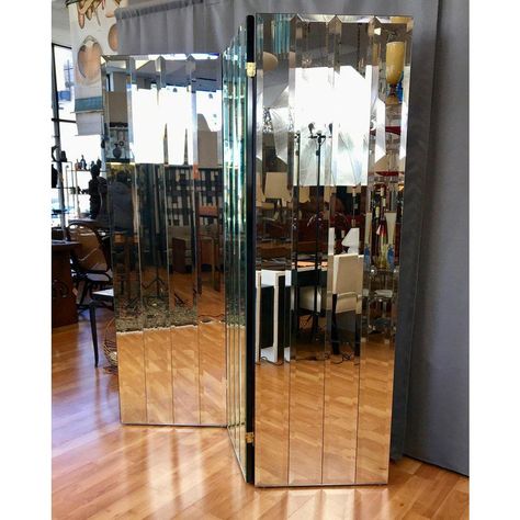 Henredon Three-Panel Beveled Mirror Room Divider | Chairish Mirror Room Divider, Screens Room Dividers, 80s Room, Lacquered Mirror, Mini Store, Mirror Room, Brass Hinges, Decorative Screens, Room Dividers