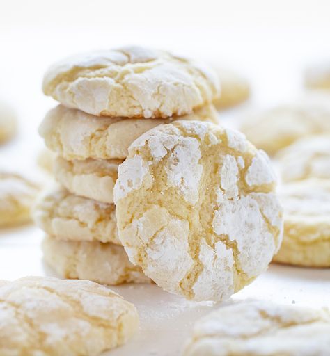 Ooey Gooey Lemon Cookies Ooey Gooey Butter Cookies, Crinkles Recipe, Cookies Lemon, Lemon Cookie, Gooey Butter Cookies, Lemon Crinkle Cookies, Lemon Cookies Recipes, I Am Baker, Summer Baking