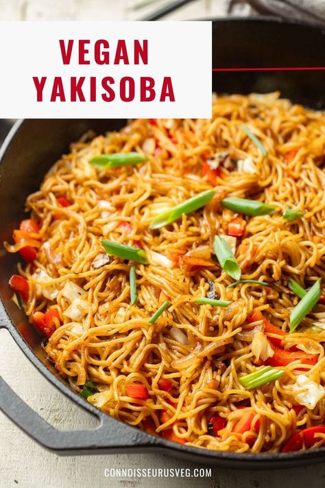 Vegan Yakisoba, Veggies And Noodles, Vegan Noodles Recipes, Hibachi Grill, Vegan Noodles, Asian Noodle Recipes, Vegan Worcestershire Sauce, Easy Vegan Dinner, Vegan Main Dishes