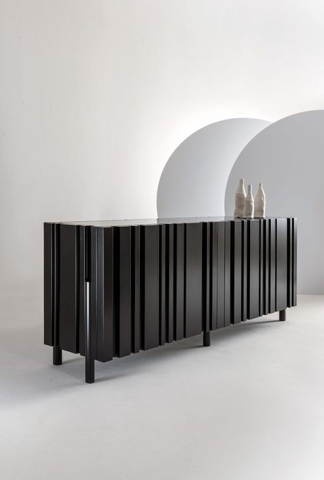 laurameroni luxury customizable furniture made in italy Modern Buffets And Sideboards, Wood Decorations, Luxury Sideboard, Low Sideboard, Luxury Italian Furniture, Luxury Furniture Design, Luxury Furniture Brands, Sideboard Designs, Fantastic Furniture