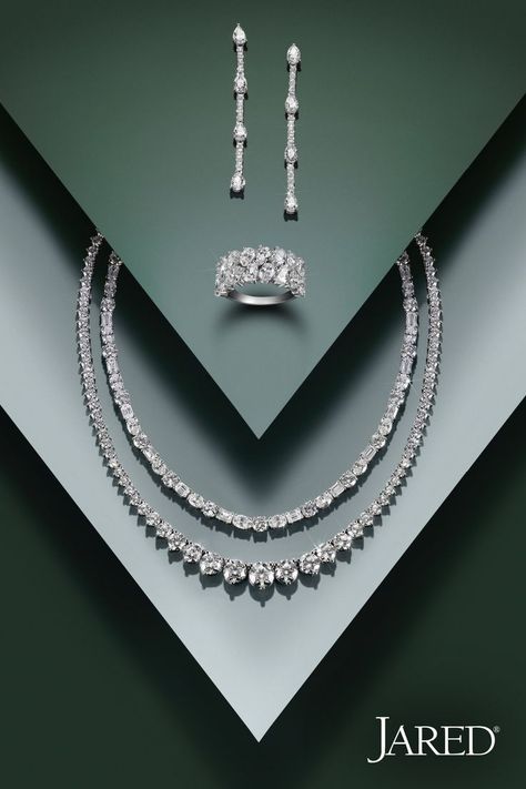 Jewelry Set Luxury, Lab Diamond Necklace, Lab Diamond Ring, Luxury Jewelry Collection, Diamond Jewellery Set, Most Expensive Jewelry, Diamonds Collection, Jewellery Aesthetic, Expensive Dresses