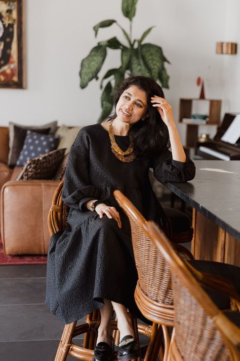 Photography Poses On Sofa, Indian Studio Photoshoot, Interior Design Photoshoot Ideas, Indian Sitting Design, Indian Inspired Home, Antique Sofa Photoshoot, Woman On Couch Photography, Woman Sitting On Couch, Reading Living Room